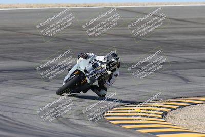 media/Oct-06-2024-Race Pace (Sun) [[d7d39ec7ad]]/9-Bowl Exit (940am)/